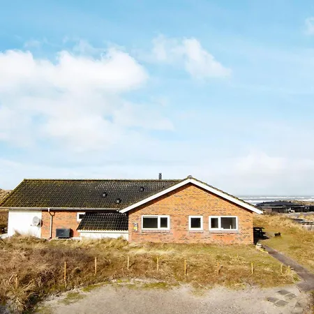 Feriehus 4 Star In Henne