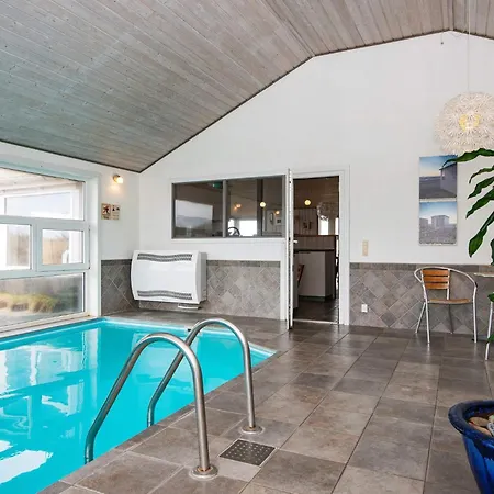 Ferienhaus 4 Star In Henne *