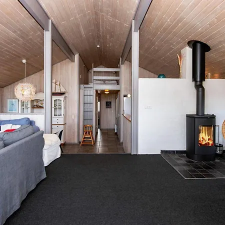 Ferienhaus 4 Star In Henne