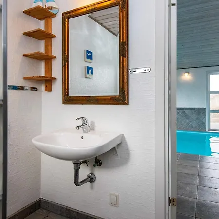 Ferienhaus 4 Star In Henne