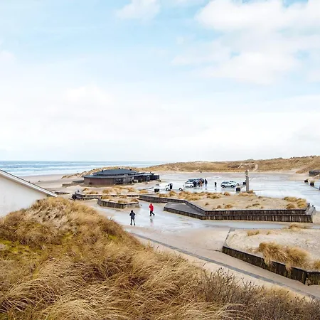 4 Star In Henne Ferienhaus Henne Strand