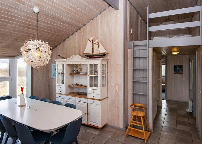 Family-friendly Haven With Pool - By Traum