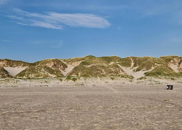 Family-friendly Haven With Pool - By Traum * ヘンネ・ストランド